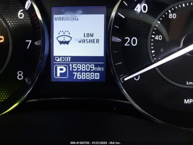 JN8AY2ND2K9091621 Nissan Armada Sl