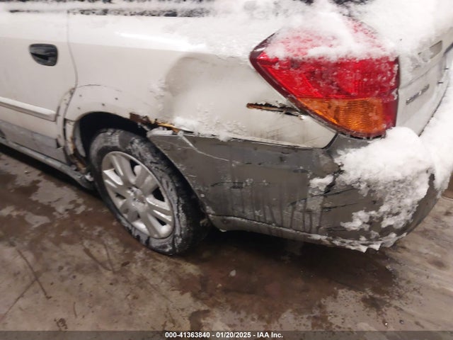 2005 Subaru Outback 2.5i მანქანა იყიდება აუქციონზე, vin: 4S4BP61C257363801, აუქციონის ნომერი: 41363840
