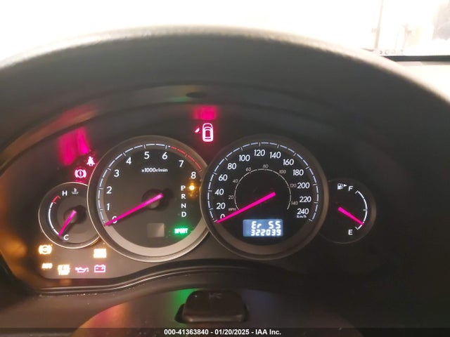 2005 Subaru Outback 2.5i მანქანა იყიდება აუქციონზე, vin: 4S4BP61C257363801, აუქციონის ნომერი: 41363840