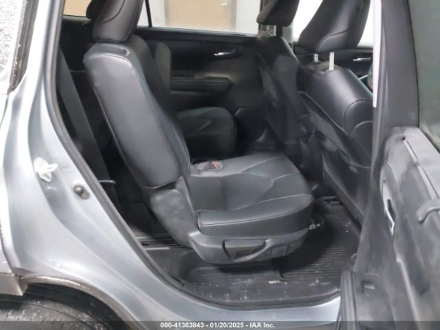 5TDKDRAH5PS007068 Toyota Highlander Xle