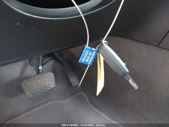 1G11Z5S35KU137745 Chevrolet IMPALA LT