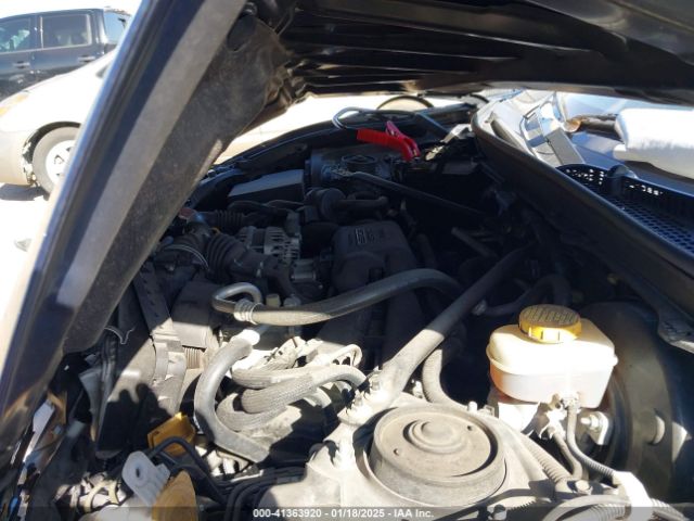 JF1ZNAA11E8705409 Scion Fr-s Base (a6)