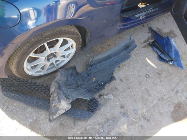 JF1ZNAA11E8705409 Scion Fr-s Base (a6)