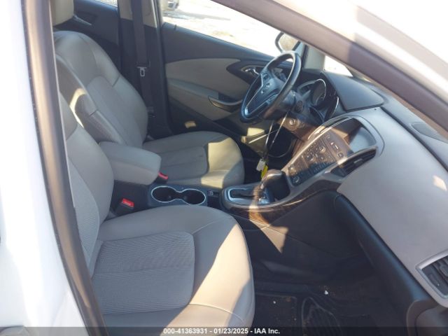 1G4PP5SK3F4148453 Buick Verano