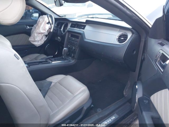 1ZVBP8AM8E5264661 Ford Mustang V6 Premium