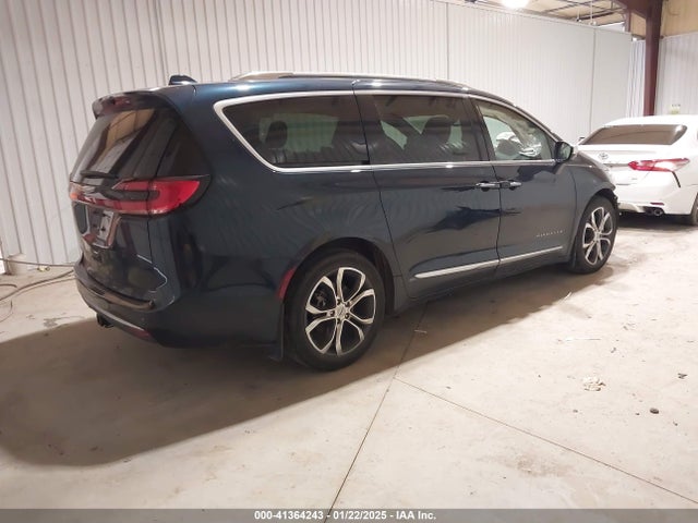 Chrysler Pacifica Pinnacle 2022 2C4RC1PG4NR203283 Image 4