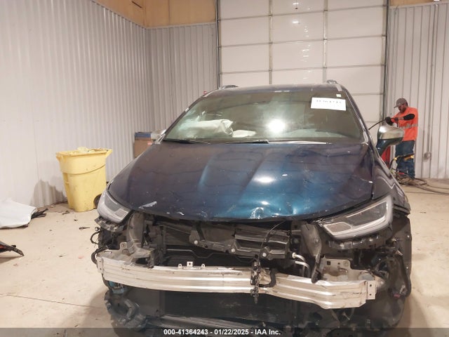 Chrysler Pacifica Pinnacle 2022 2C4RC1PG4NR203283 Image 6