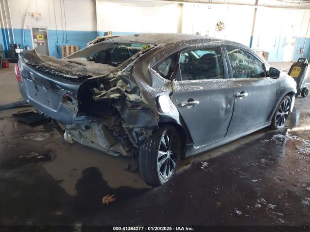 3N1CB7APXHY301570 Nissan Sentra