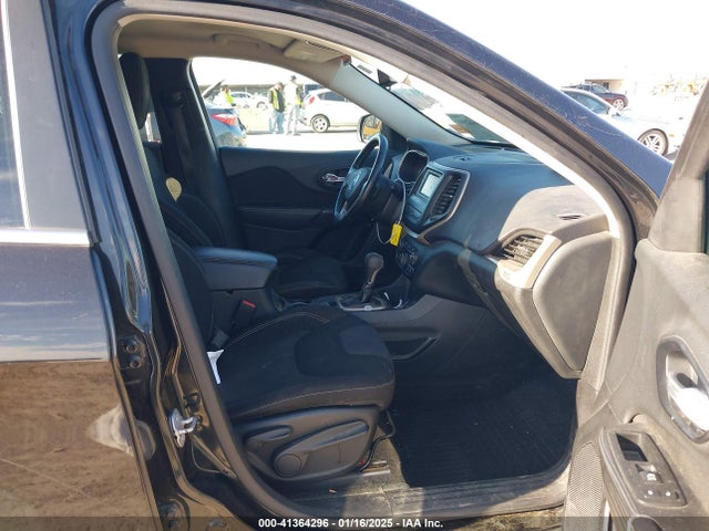Jeep Cherokee Latitude 2015 1C4PJLCBXFW655718 Image 5