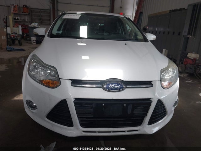 Ford FOCUS SE 2014 1FADP3K28EL255231 Image 12