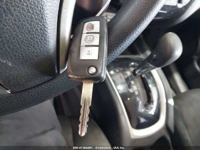 5N1AT2MT7GC828112 Nissan Rogue S/sl/sv