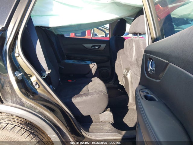 JN8AT2MV5GW134026 Nissan ROGUE S