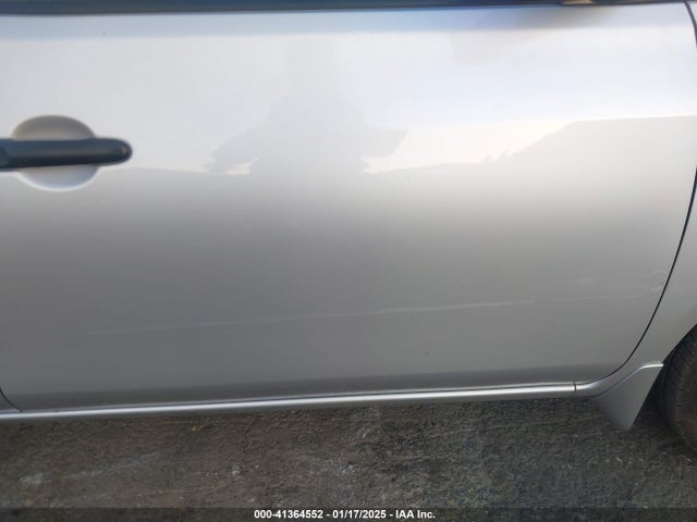 Nissan Versa 1.6 S 2018 3N1CN7AP9JL888127 Image 13