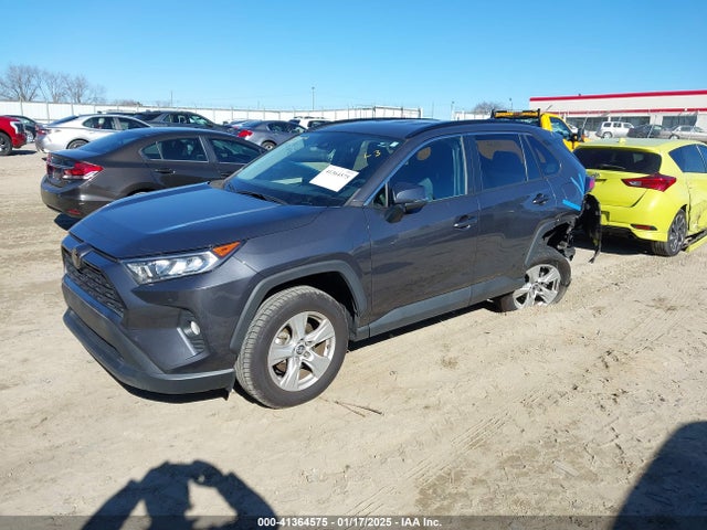 Toyota Rav4 Xle 2020 2T3W1RFV4LW093992 Image 2