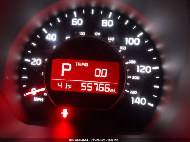 KNDJN2A2XF7137092 KIA Soul !