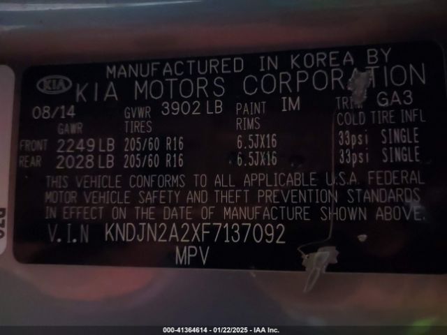 KNDJN2A2XF7137092 KIA Soul !