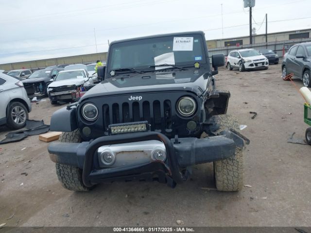 1C4BJWEGXFL501676 Jeep Wrangler Unlimited Sahara