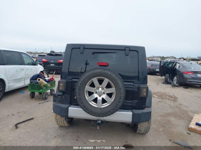 1C4BJWEGXFL501676 Jeep Wrangler Unlimited Sahara