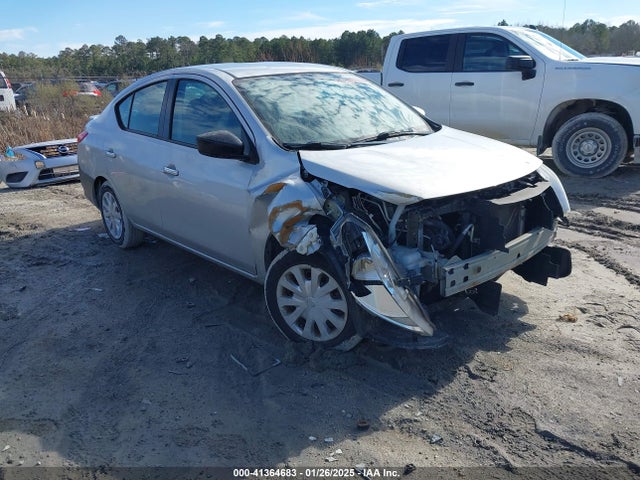 Nissan Versa 1.6 Sv 2019 3N1CN7AP2KL845332 Image 1