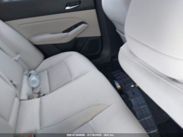1N4BL4DW4MN326520 Nissan Altima Sv Intelligent Awd