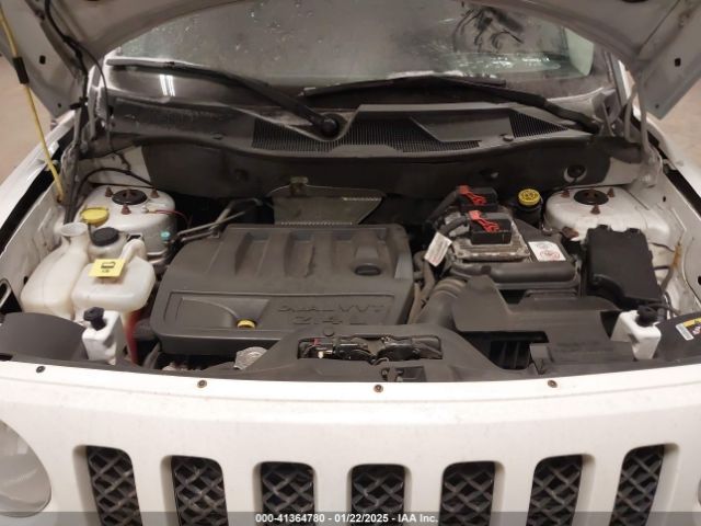 1C4NJRFB7ED897866 Jeep Patriot Latitude