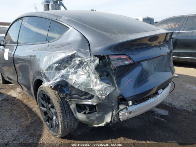 2022 TESLA MODEL Y 7SAYGDEE6NA013757 Photo 5