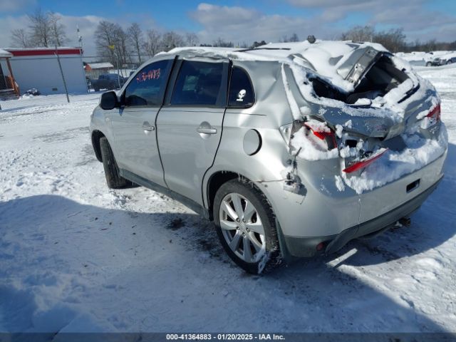 4A4AP3AU0FE040621 Mitsubishi Outlander Sport Es