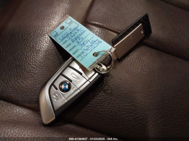 2018 BMW X5 5UXKR0C53J0X94269 Photo 10