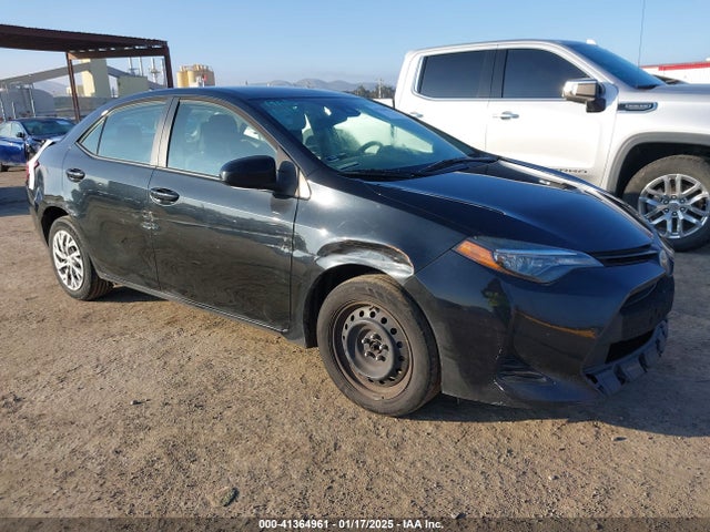 Toyota COROLLA LE 2019 5YFBURHE0KP934220 Image 1