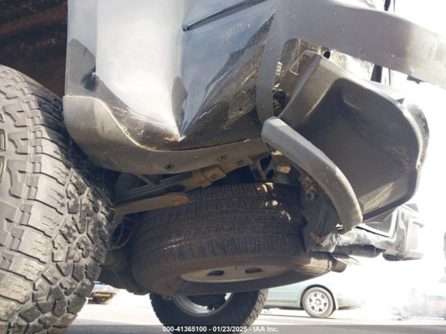 1GCGTCEN5J1293952 Chevrolet Colorado Lt
