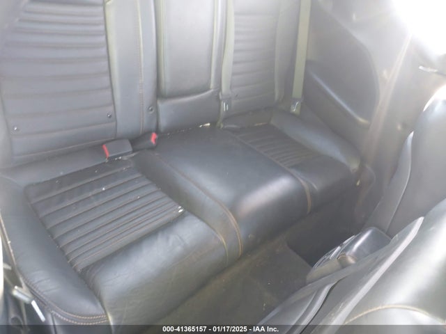 2C3CDYBT5EH253300 Dodge Challenger Shaker Pkg