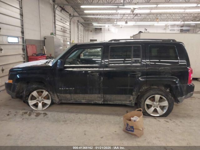 1C4NJRFB1FD244922 Jeep Patriot Latitude