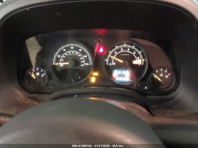 1C4NJRFB1FD244922 Jeep Patriot Latitude