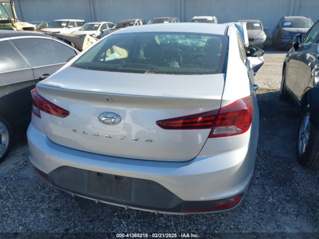 5NPD74LF5KH495368 Hyundai ELANTRA SE