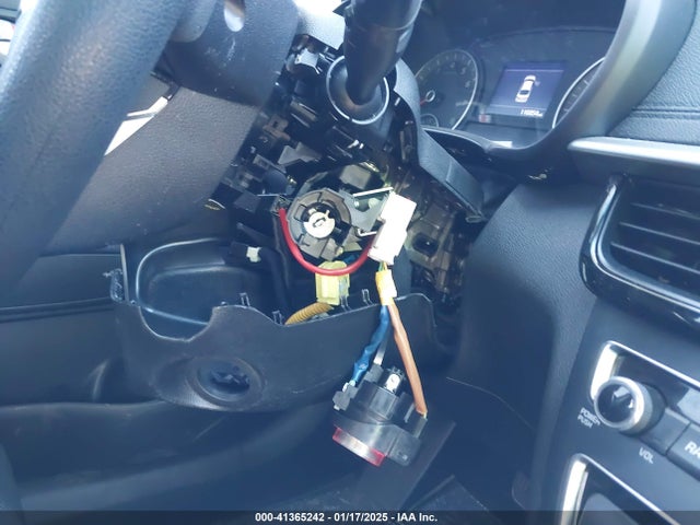 KIA Optima Lx 2019 5XXGT4L30KG276960 Image 6