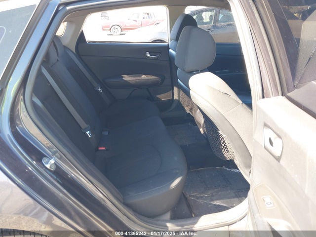 KIA Optima Lx 2019 5XXGT4L30KG276960 Image 8