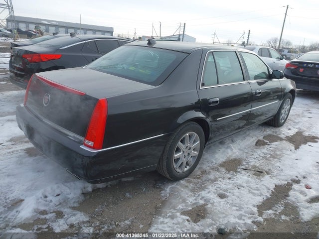 2011 CADILLAC DTS 1G6KH5E66BU123957 Photo 3