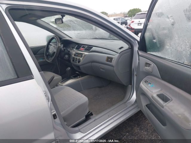 2005 MITSUBISHI LANCER JA3AJ26E15U039078 Photo 4
