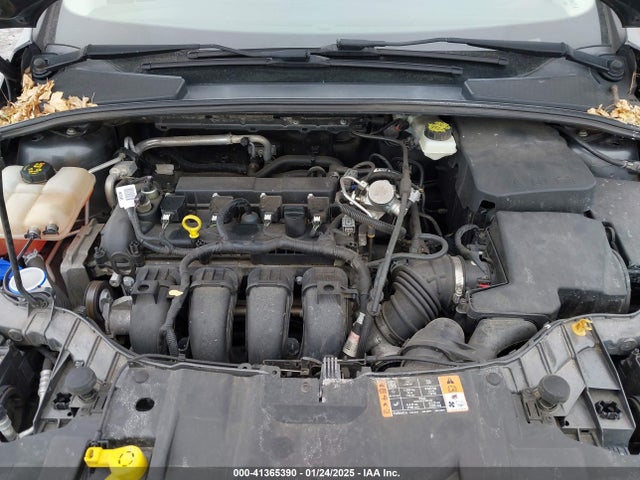 1FADP3F29HL309361 Ford FOCUS SE