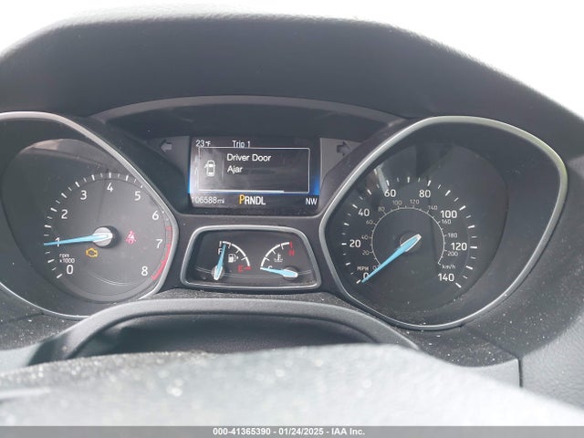 1FADP3F29HL309361 Ford FOCUS SE