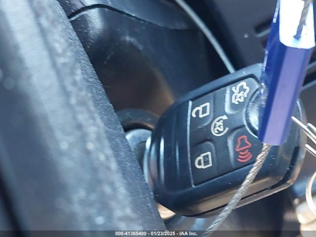 1FMJU1HT2FEF26067 Ford Expedition Xlt