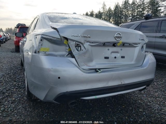 1N4BL3AP0HC179735 Nissan Altima 3.5 Sl
