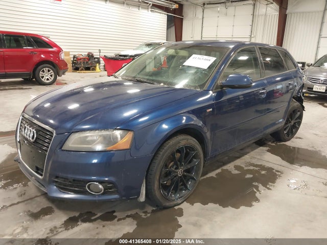 2011 AUDI A3 WAUKJAFM4BA079933 Photo 1