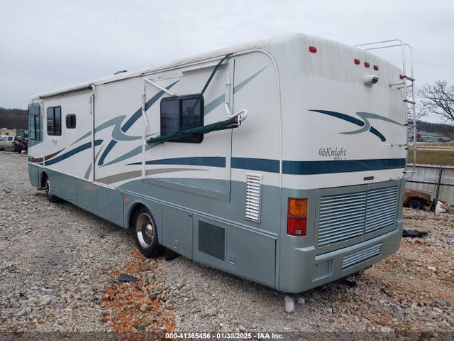 Продаж на аукціоні авто 2001 Roadmaster Rail Executive Signature, vin: 1RF12041X11013246, номер лоту: 41365456