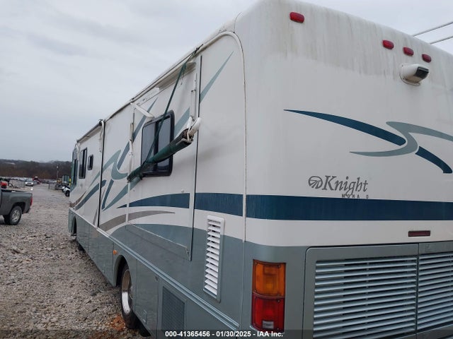 Продаж на аукціоні авто 2001 Roadmaster Rail Executive Signature, vin: 1RF12041X11013246, номер лоту: 41365456
