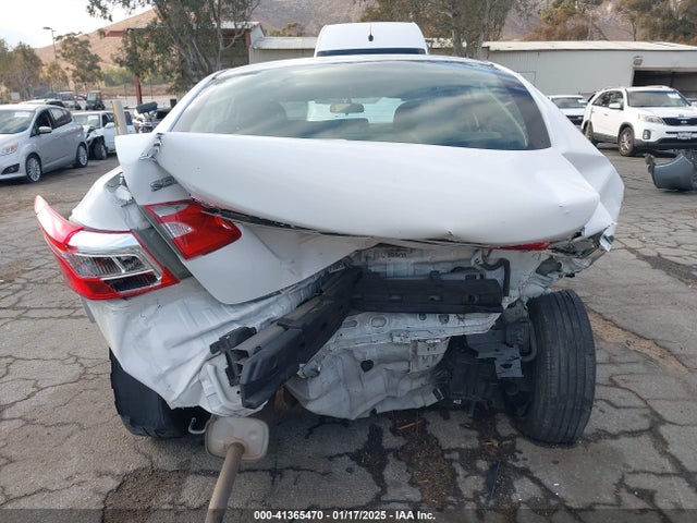 Nissan SENTRA S 2018 3N1AB7APXJY333822 Image 16