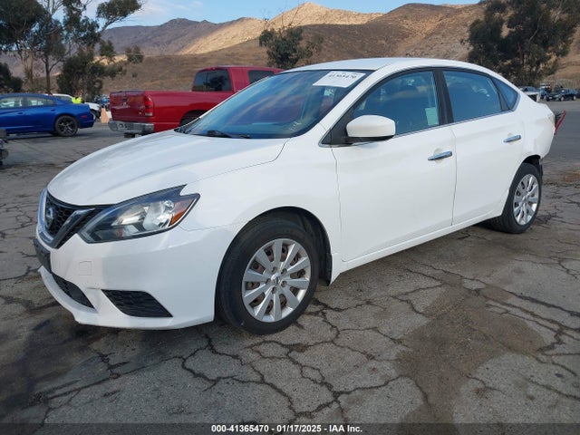 Nissan SENTRA S 2018 3N1AB7APXJY333822 Image 2