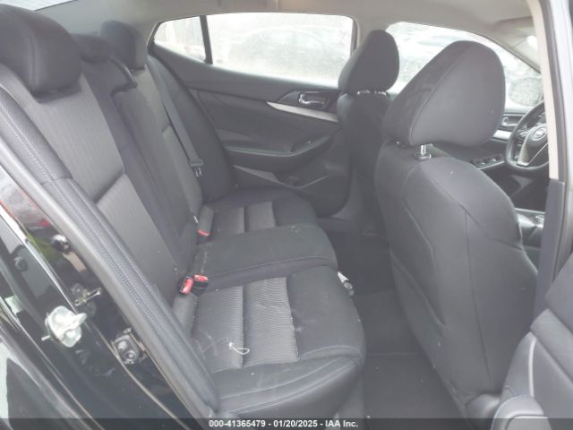 1N4AA6AP3HC408654 Nissan Maxima 3.5 S