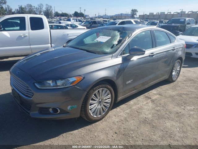 3FA6P0PU9ER256133 Ford Fusion Energi Se Luxury