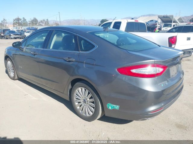 3FA6P0PU9ER256133 Ford Fusion Energi Se Luxury